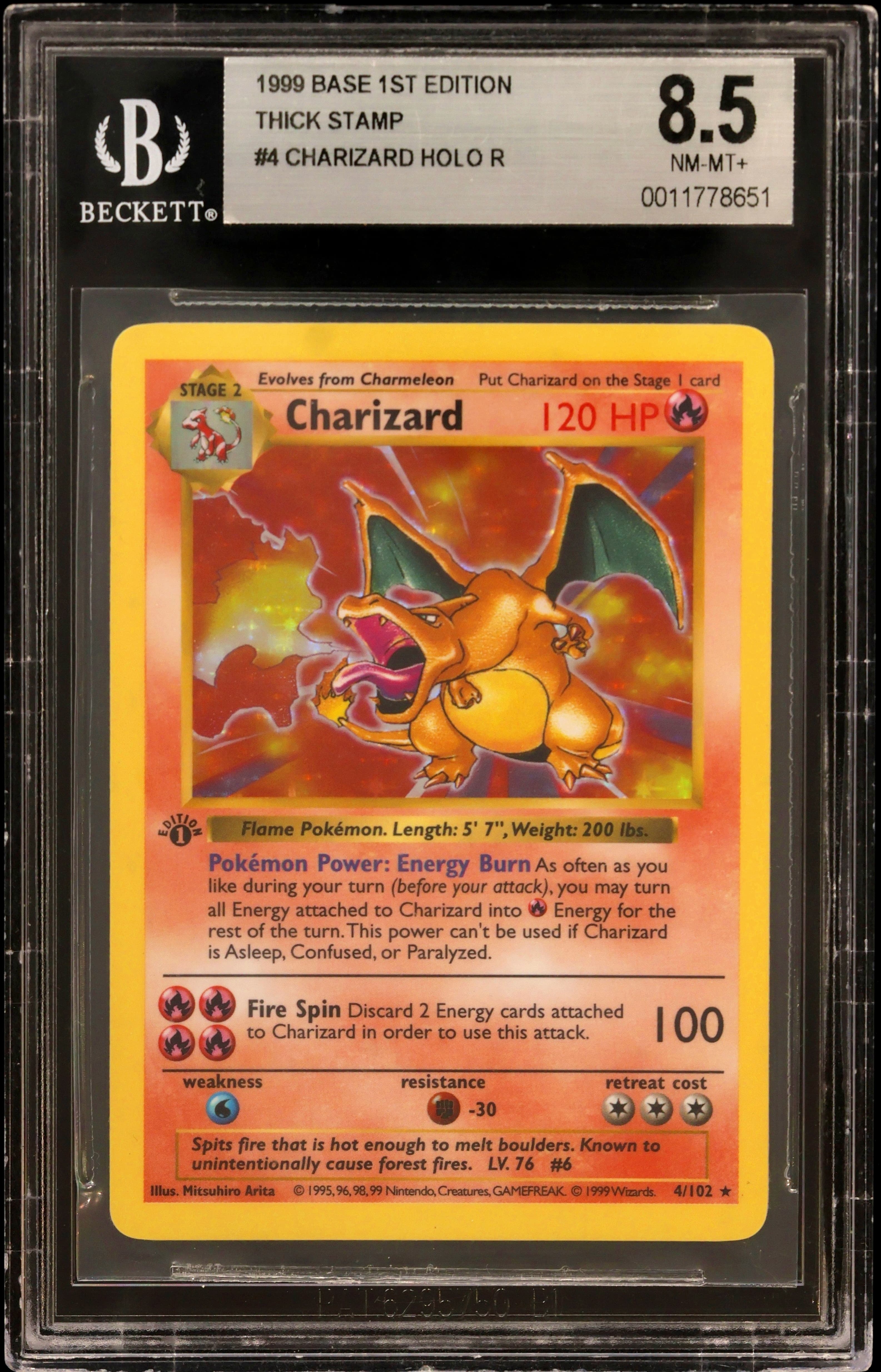 Charizard HOLO R/(Thin Stamp)