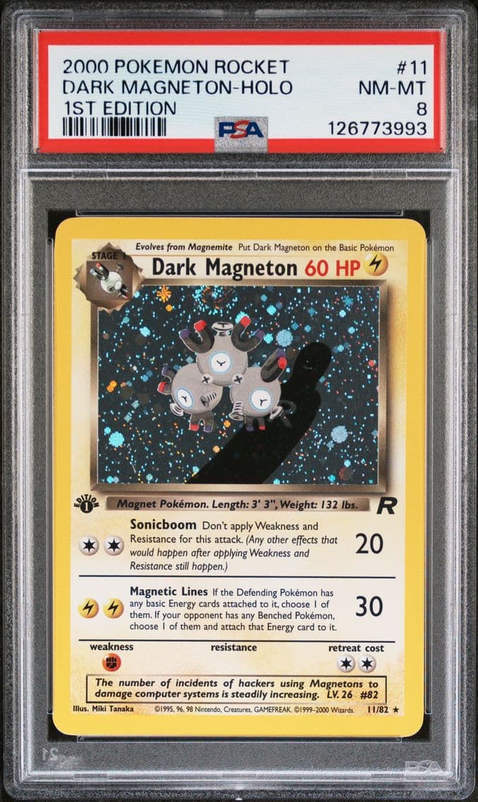 2000 #11 Dark Magneton-Holo 1st 